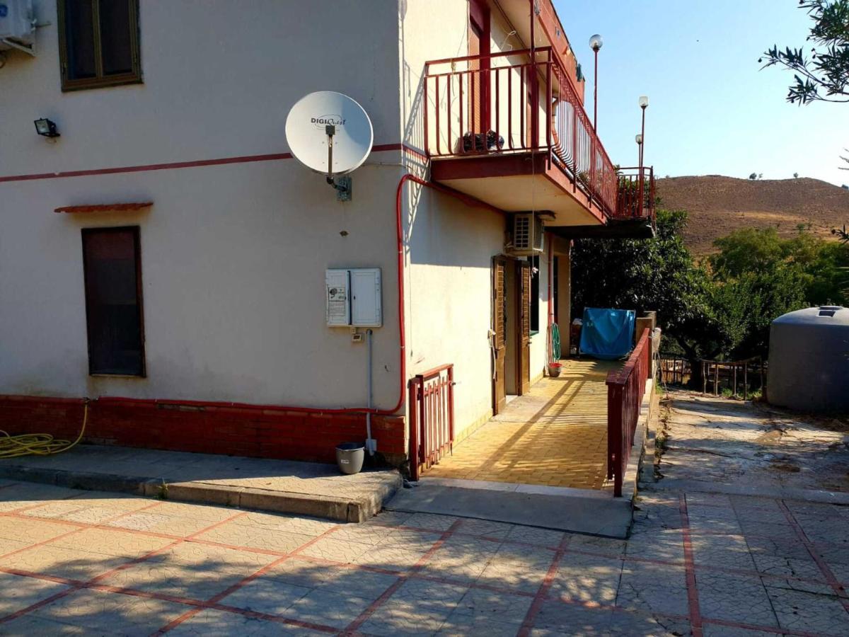 Villa Parco Morello Piano Terra Villarosa Екстериор снимка